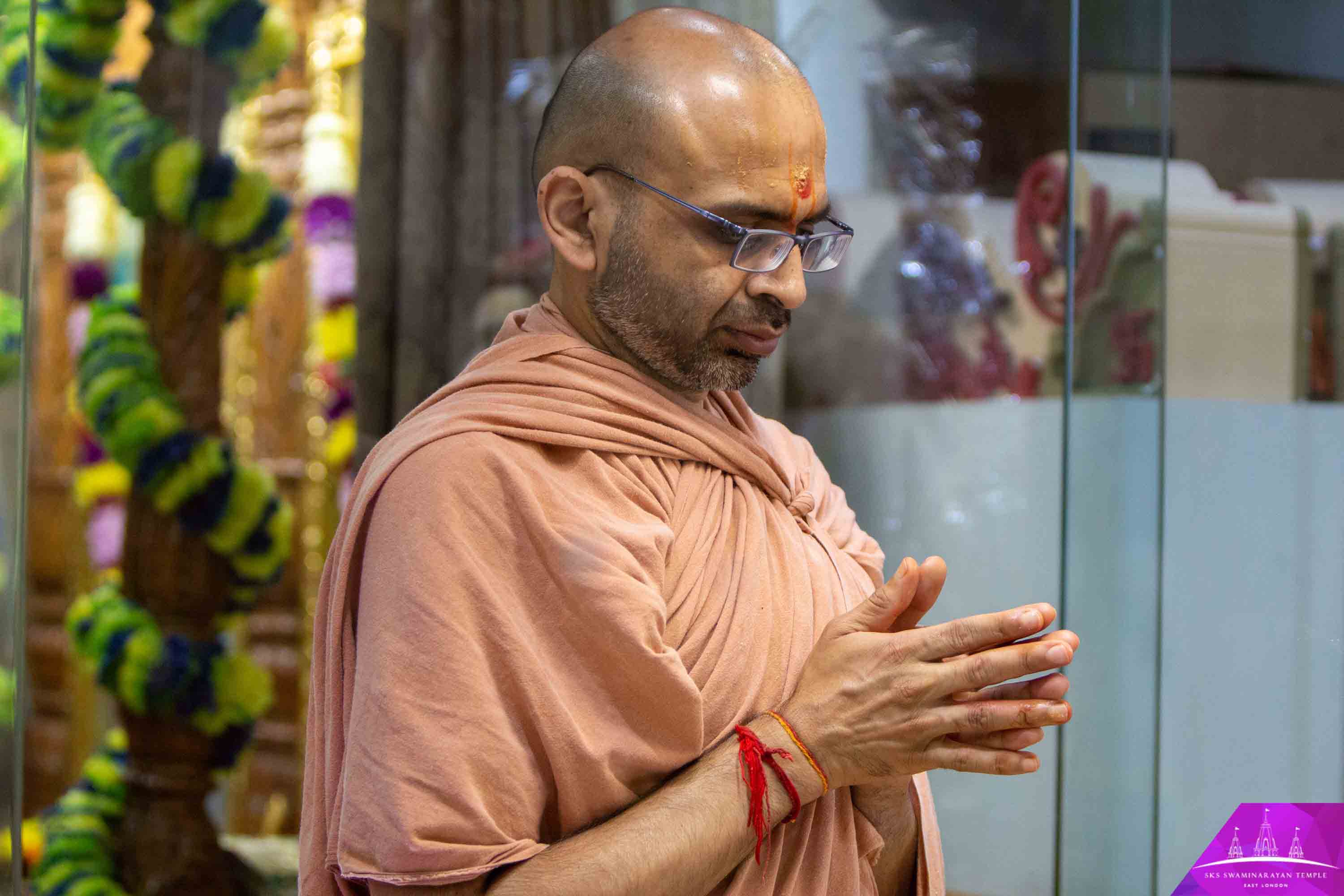 ©1987-2017 SKS Swaminarayan Temple East London